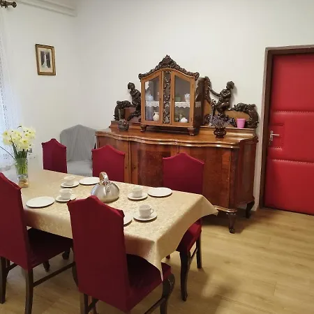 Tartos Szegfu Vendeghaz, Maganszallas בית כפרי Tazlar