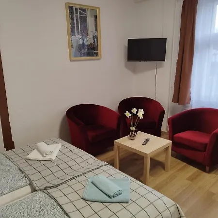 Tartós Szegfű Vendégház, Magánszállás Séjour à la campagne Tazlar