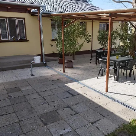 Tartos Szegfu Vendeghaz, Maganszallas Tazlar