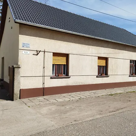 Tartos Szegfu Vendeghaz, Maganszallas Country house