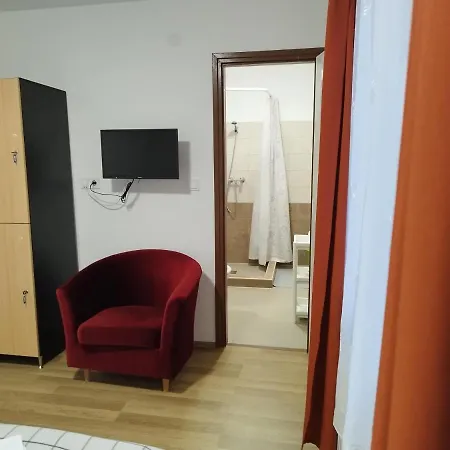 Hétvégi ház Tartós Szegfű Vendégház, Magánszállás *