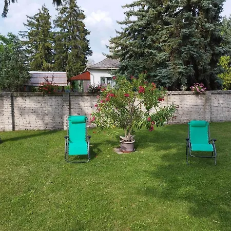 Tartós Szegfű Vendégház, Magánszállás Tazlar