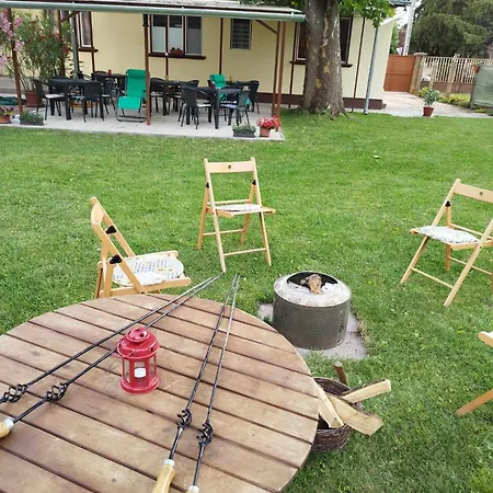 Tartos Szegfu Vendeghaz, Maganszallas Country house *