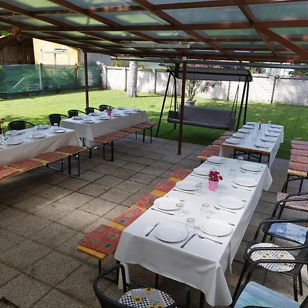 Tartos Szegfu Vendeghaz, Maganszallas בית כפרי