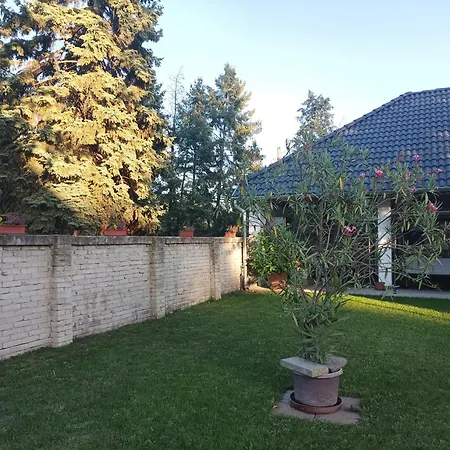 Country house Tartos Szegfu Vendeghaz, Maganszallas