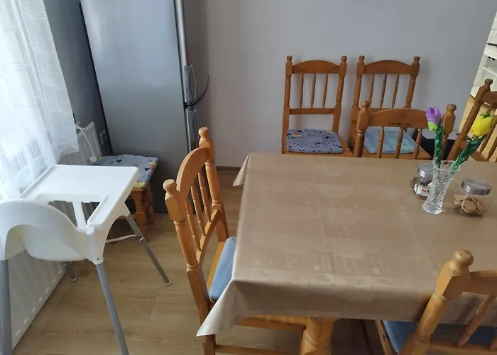 Tartos Szegfu Vendeghaz, Maganszallas *